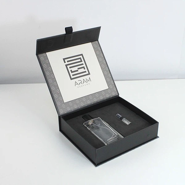 White Hard Perfume Box With Magnetic